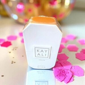 HUDA BEAUTY KAYALI VANILLA 28 1.7oz/50mL Eau De Parfum Spray NIB & SEALED